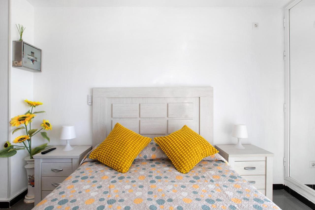 Apartamento Bulto Carihuela B Torremolinos Exterior foto