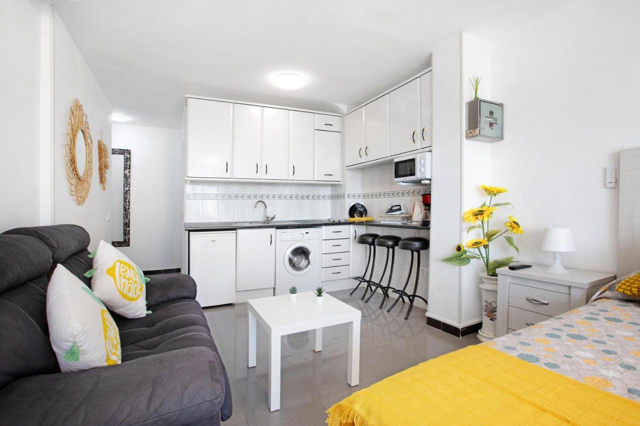 Apartamento Bulto Carihuela B Torremolinos Exterior foto
